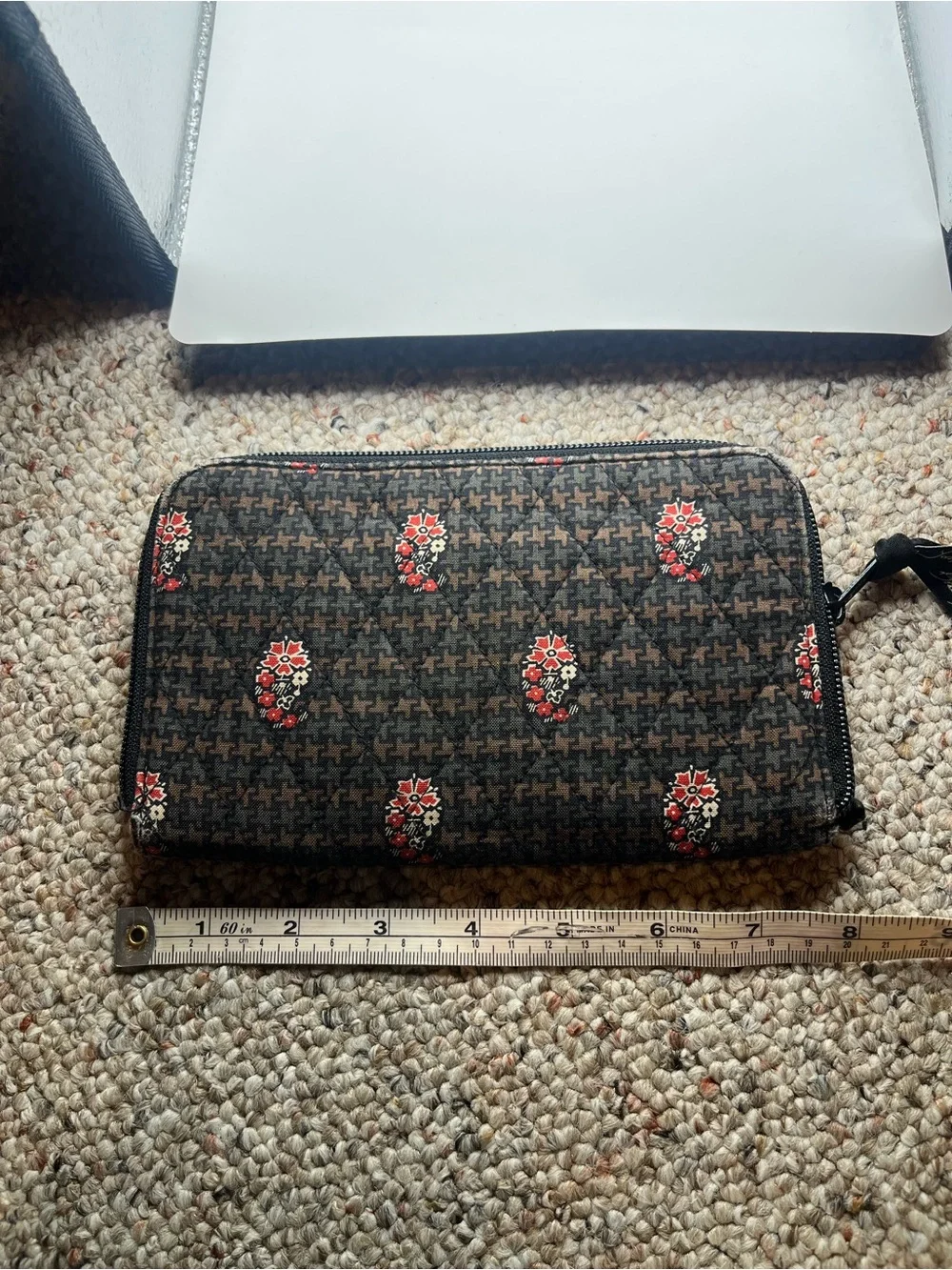 Vera Bradley retired “Houndstooth Flower” Zip Wallet